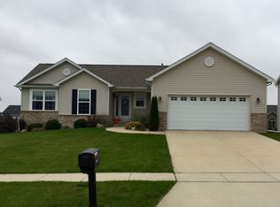 1711 Quail Ridge Rd, Cedar Falls, IA 50613