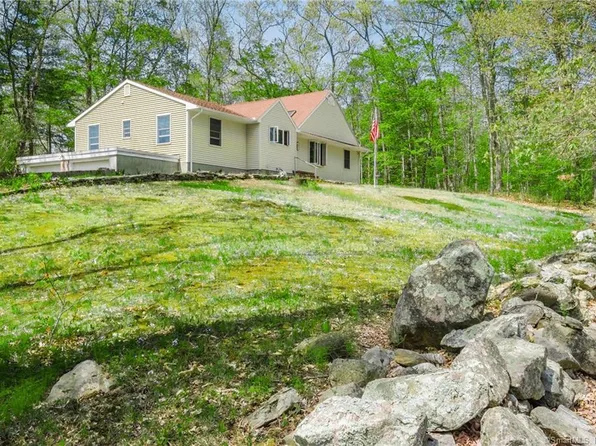 74 Parker Road, Willington, CT 06279