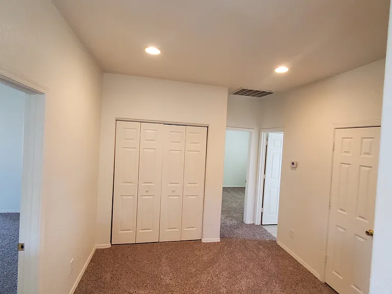 520 E Eva St #1 — Photo 22