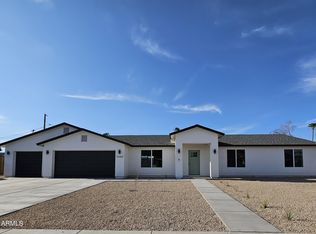 2360 E Larkspur Dr, Phoenix, AZ 85022