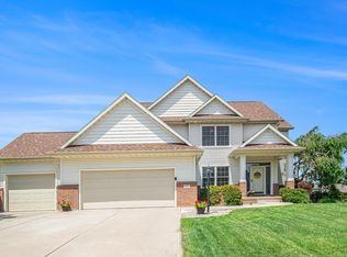 222 Salman Dr, Warsaw, IN