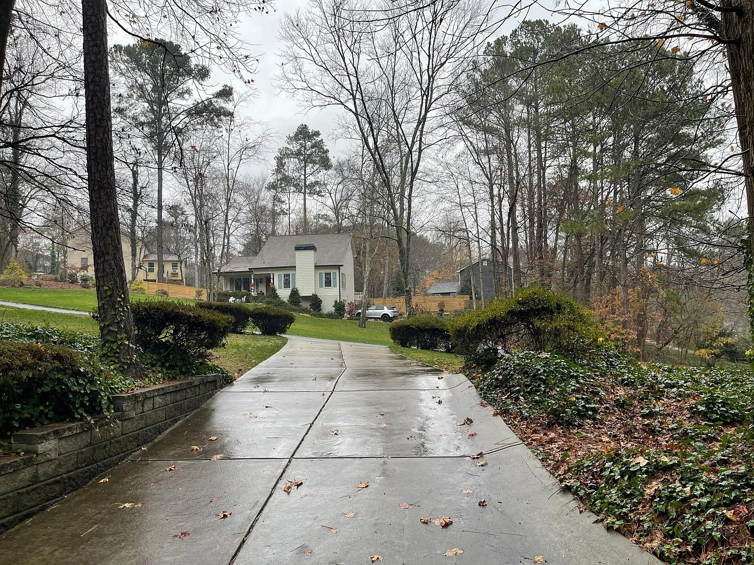 3 bed, 2.5 bath, 1810 sqft, $2,350 — Photo 3