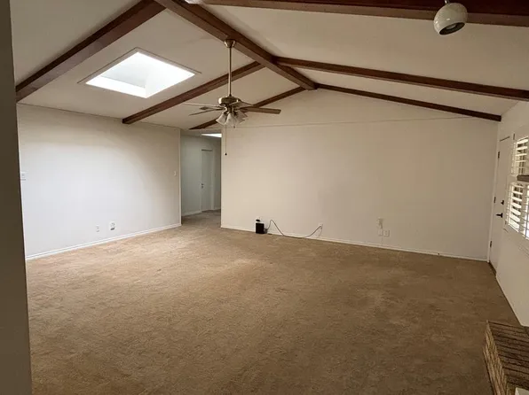 4201 Valley Dr, Midland, TX 79707