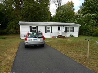 2 Colonial Park Rd, East Hartford, CT 06118