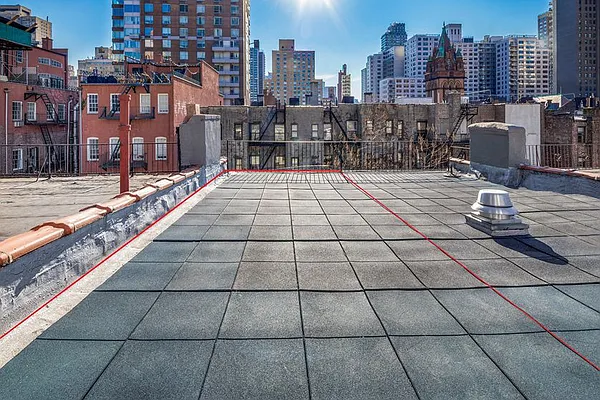 Sold by Park Property Advisors | media 15