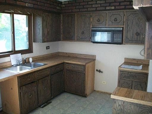 4th image of 14403 S Palmer Ave