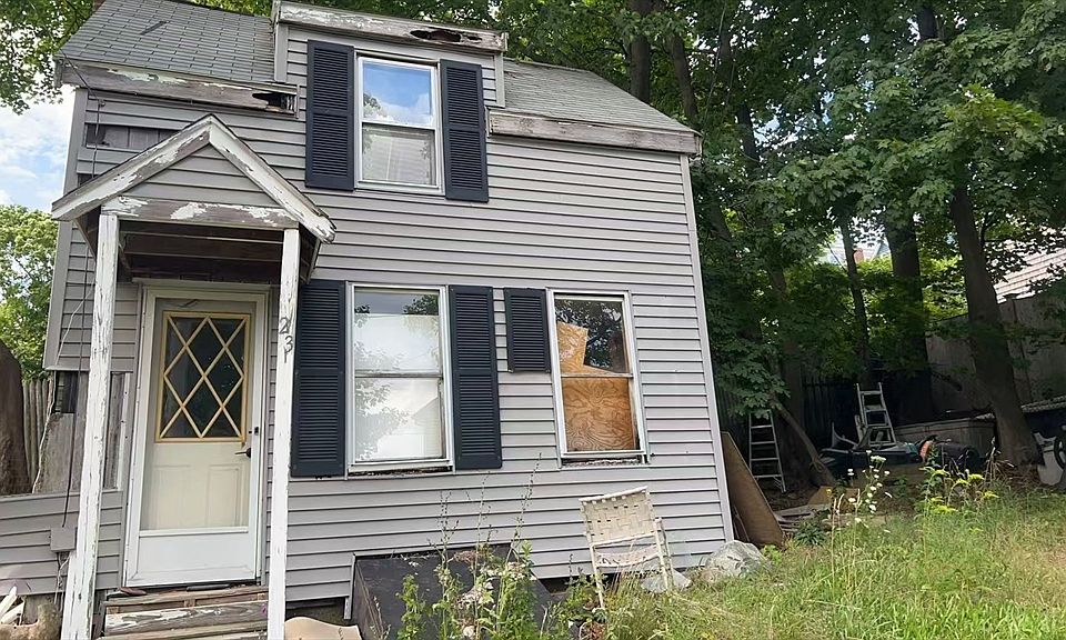 1st image of 23 Island Ave