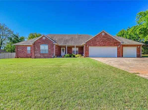 638 Williams St, Purcell, OK 73080