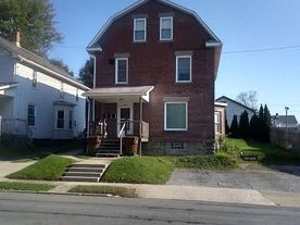 1st image of 109 Blaine St #2