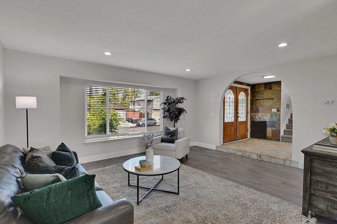 next background image