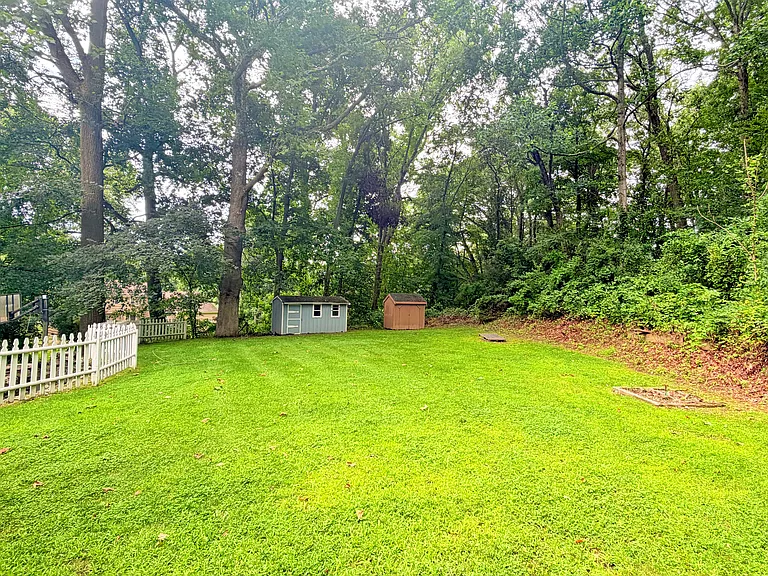 500 Wolcott Ln — Photo 6