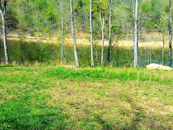 2nd image of 1982 Patriot Shores Ln