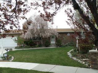 5189 S Danshill Cir, Salt Lake City, UT 84129