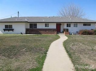417 Sycamore Ave, Lindsay, CA 93247