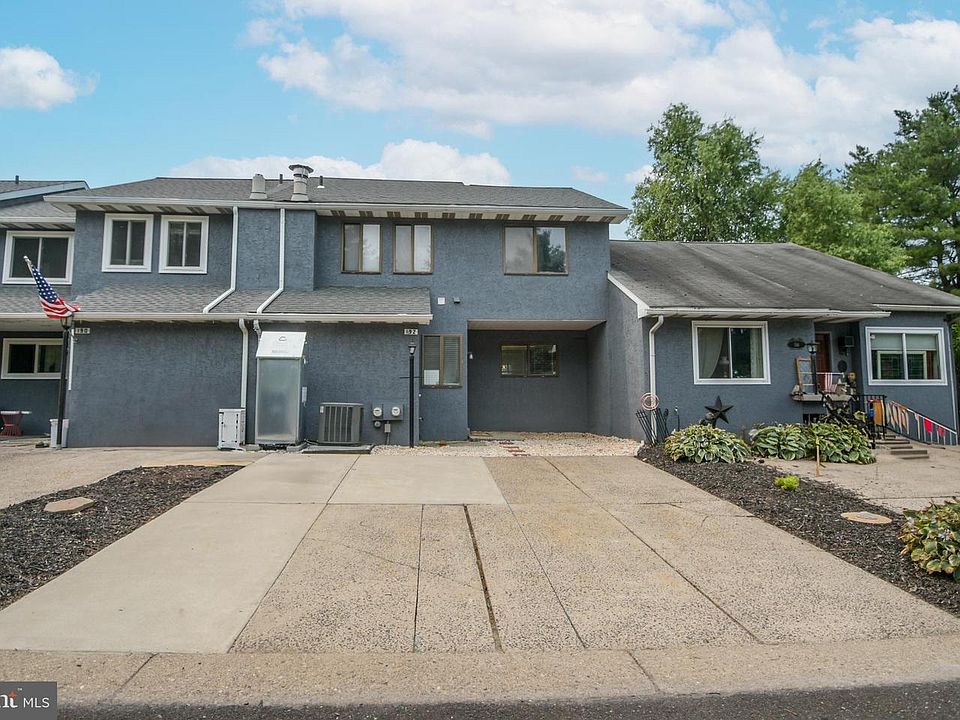 1st image of 192 Moyer Dr