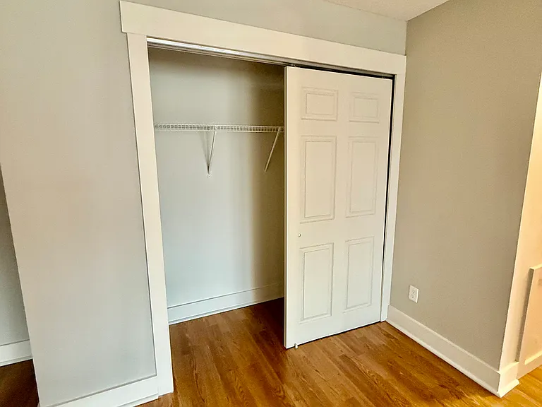 Edgerton Highlands Apartments — Photo 37