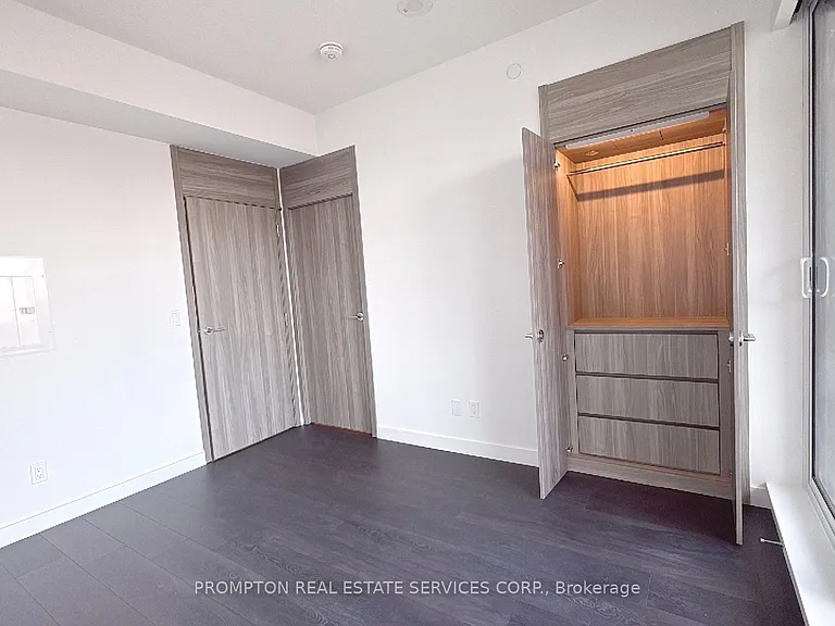 75 Billes Hts #905 — Photo 18