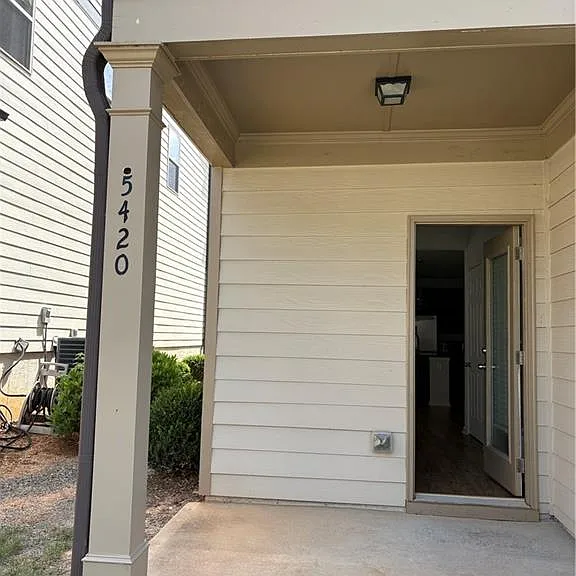5420 Falling Branch Ct — Photo 21
