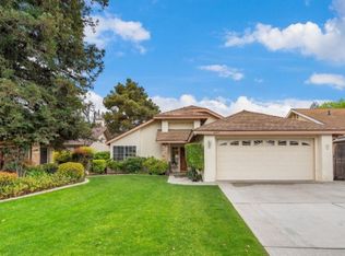 6517 Ambergrove St, Bakersfield, CA 93313