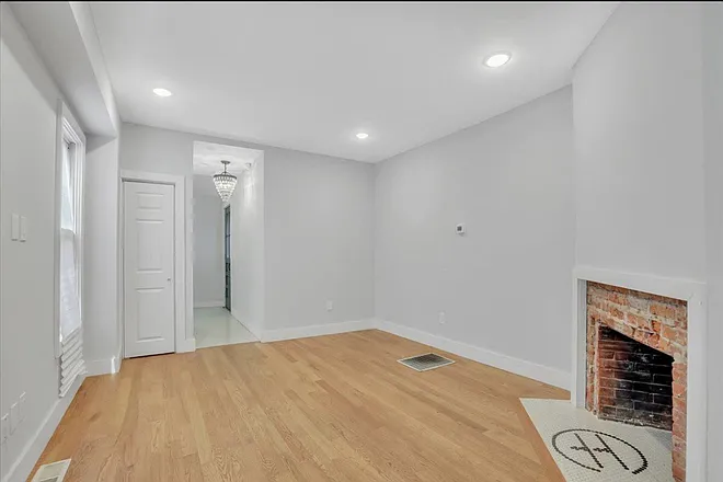 250 Sisson Ave #2 — Photo 9