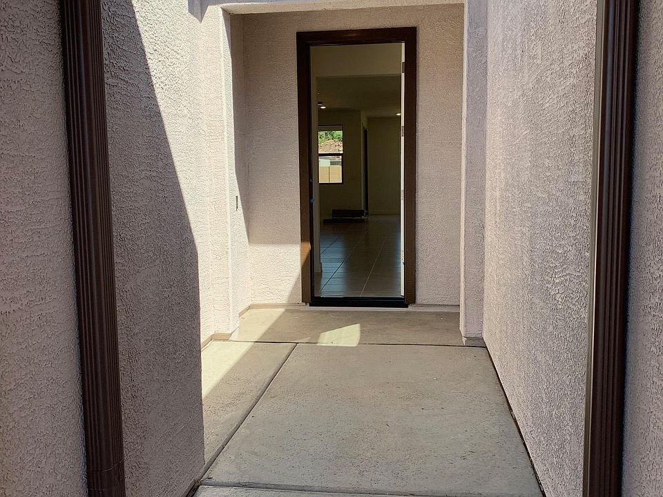 1st image of 2822 W Minton St