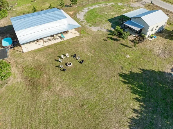 114 La Cascada Pass, Elgin, TX 78621