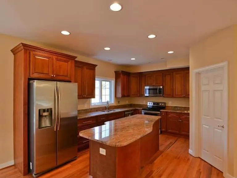 10639 West Dr — Photo 4