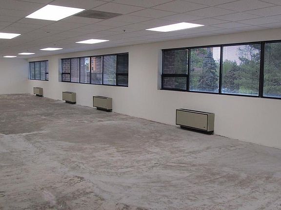 2nd image of 11166 Fairfax Blvd