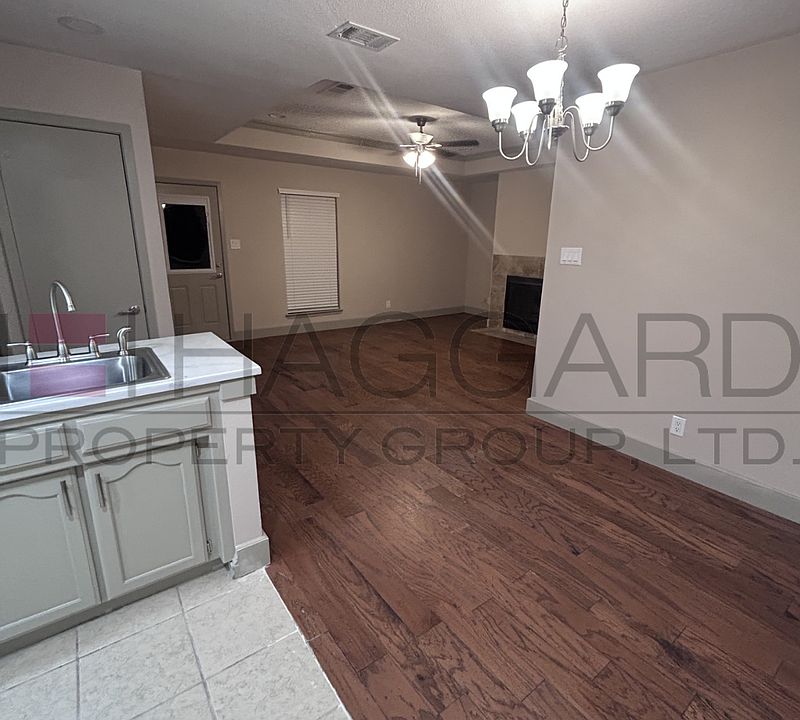 1st image of 8879 Marilyn Dr