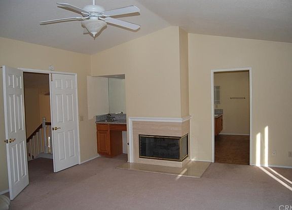 4th image of 15336 Zaharias St