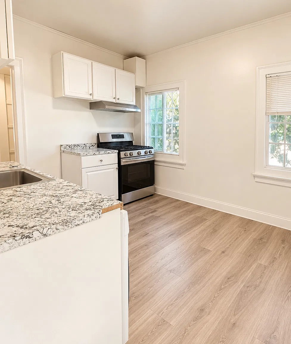 Studio, 550 sqft, $1,650 — Photo 3