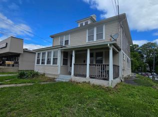 257 W Main St APT 2, Norwich, CT 06360