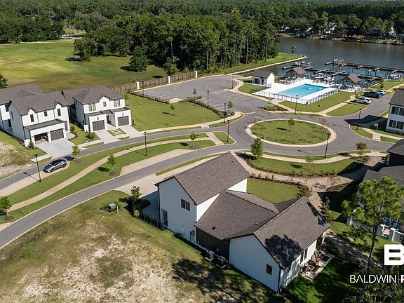 5th image of 2705 Straits Blvd
