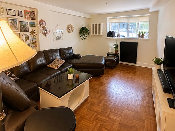 5th image of 36 Highland Ave APT A