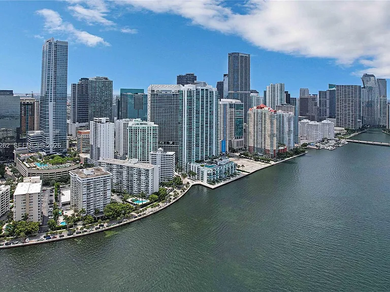 1300 Brickell Bay Dr #3402 — Photo 25