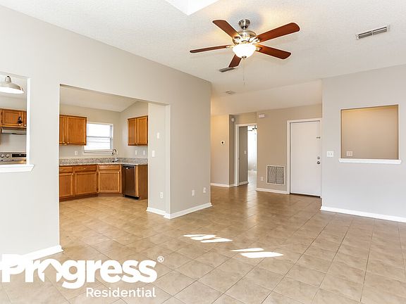 4th image of 888 N Majestic Cypress Dr