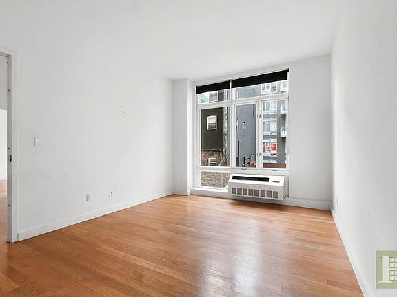 4th image of 342 E 110th St APT 2D