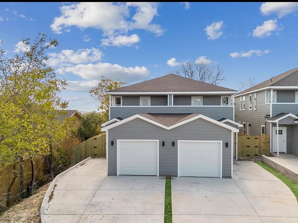 2502 Oxford Ave #110
