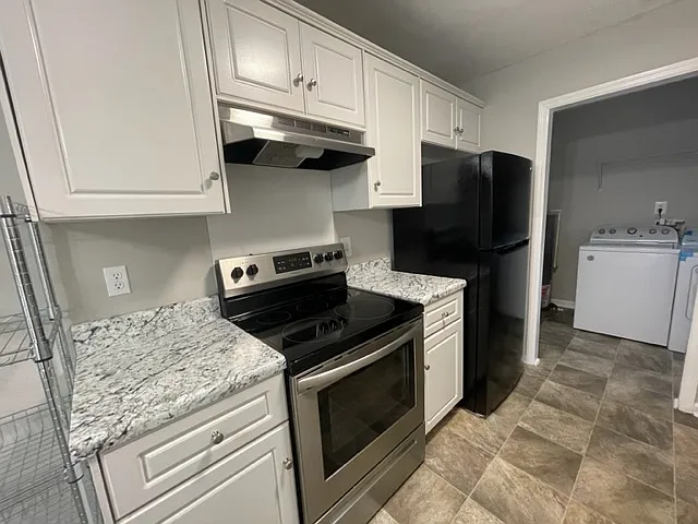 3114 Ocean Dr — Photo 13