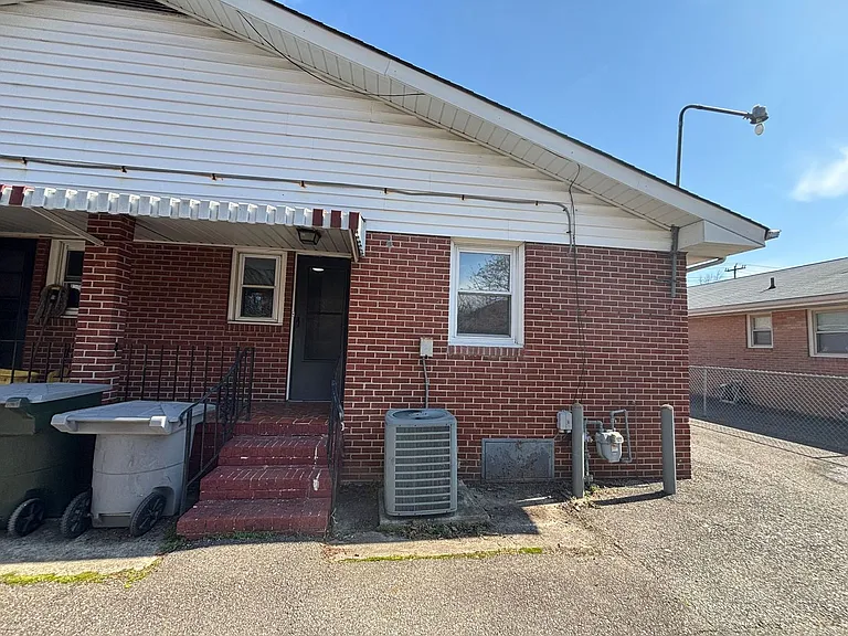 8 Rip Rap Rd — Photo 9