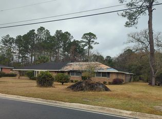 708 Beville St, Waycross, GA 31501