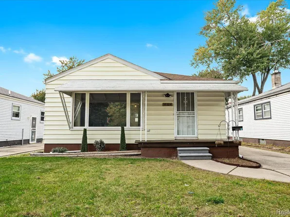 19315 Kinloch, Redford, MI 48240