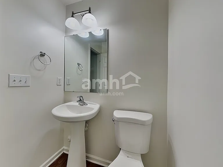 5149 Liberty Hall Cir — Photo 10