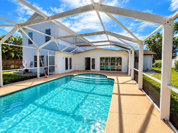 707 SE KARRIGAN Terrace, Port St Lucie, FL 34983