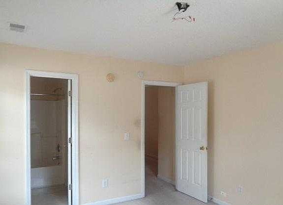 Unit B front BR with private bath