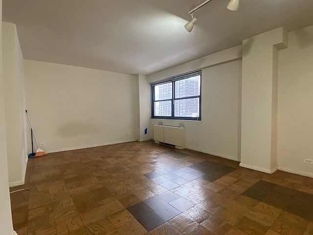 1st image of 300 W 55th St APT 16W