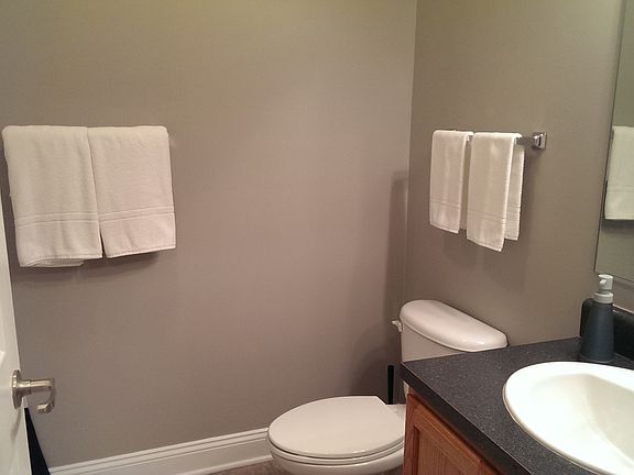 5th image of 912 Kabrich St