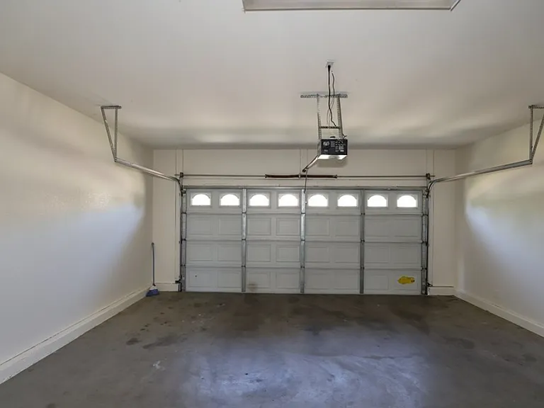 468 Beckman Way — Photo 15