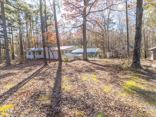 287 Union Pines Drive, Carthage, NC 28327