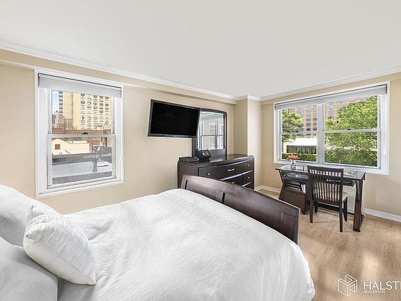 5th image of 251 E 32nd St #7J